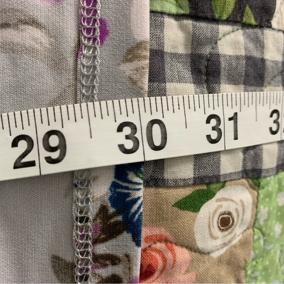 Floral quarter sleeve top - Picture 5 of 5